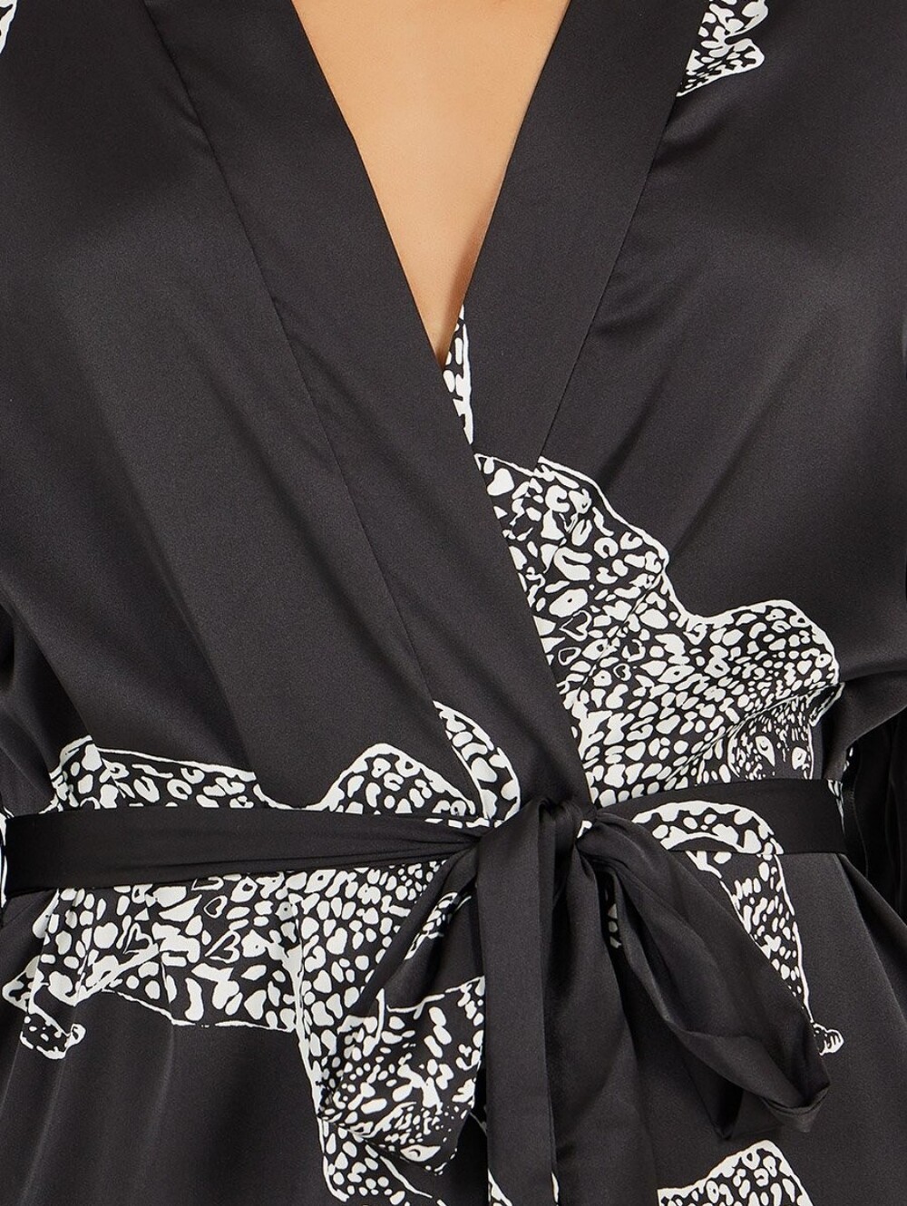 Victoria's Secret Satin Long Robe Black with Leopard Print XS - Picture 4 of 16